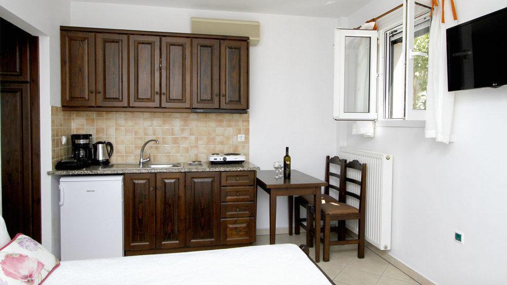 Amygdalies Apartments Мирина Екстериор снимка