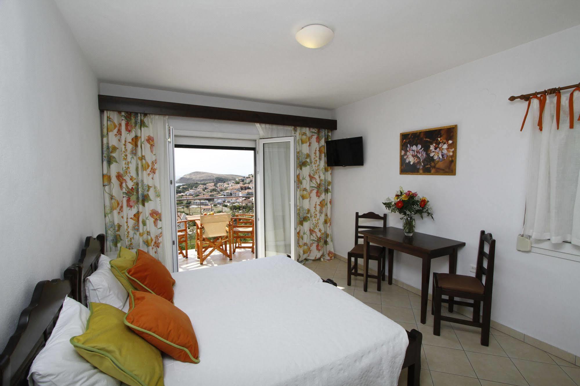 Amygdalies Apartments Мирина Екстериор снимка