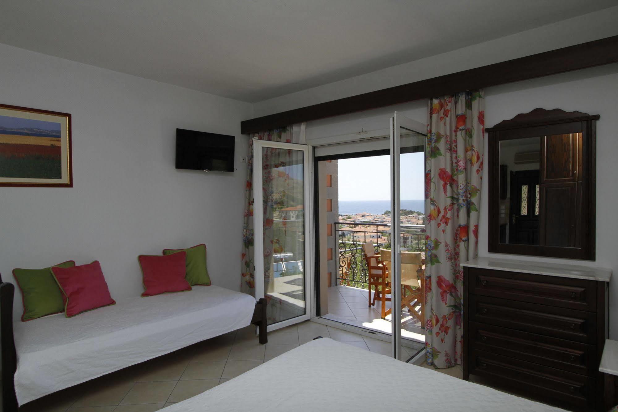 Amygdalies Apartments Мирина Екстериор снимка